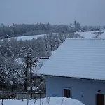- Slapy/pazderny Venkovský dům *