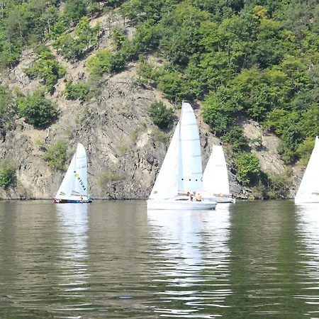 Gospodarstwo wiejskie - Slapy/pazderny *